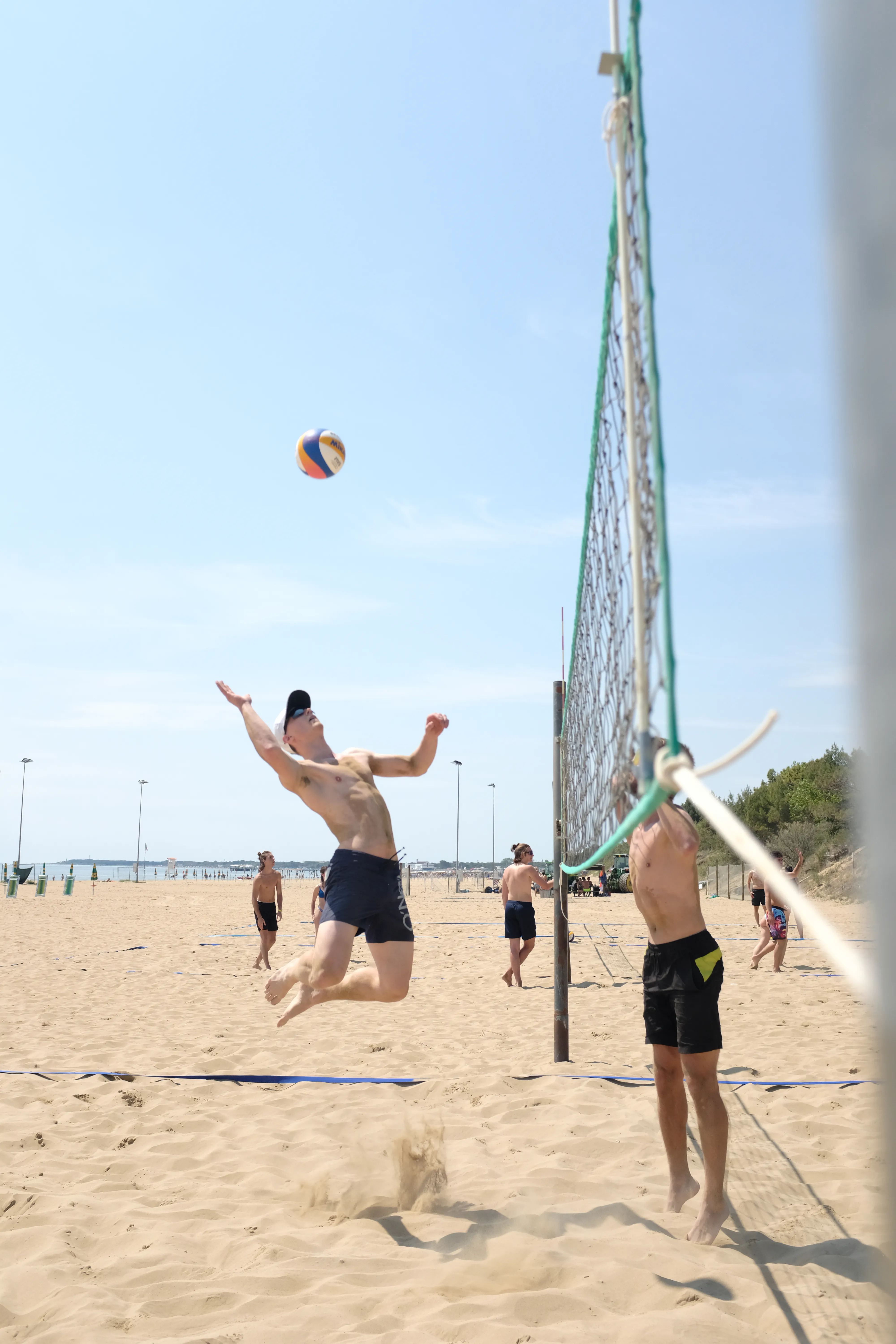 beach volleyball